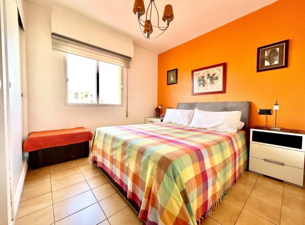 Wiederverkauf - Wohnung - Torrevieja - Torrevieja Centro