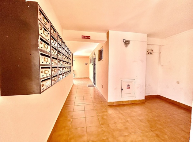 Wiederverkauf - Wohnung - Torrevieja - Torrevieja Centro