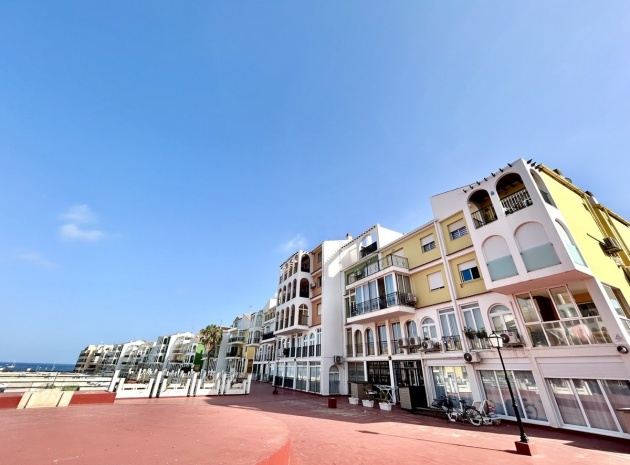 Wiederverkauf - Wohnung - Torrevieja - Torrevieja Centro