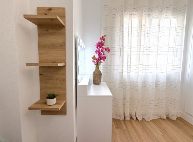 Wiederverkauf - Wohnung - Torrevieja - Torrevieja Centro