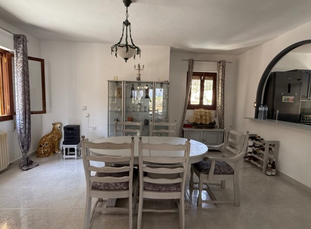 Återförsäljning - Villa - Orihuela - Orihuela Centro