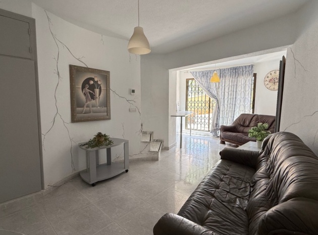Återförsäljning - Villa - Orihuela - Orihuela Centro