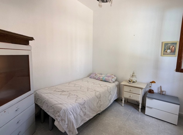 Återförsäljning - Villa - Orihuela - Orihuela Centro