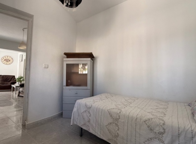Återförsäljning - Villa - Orihuela - Orihuela Centro