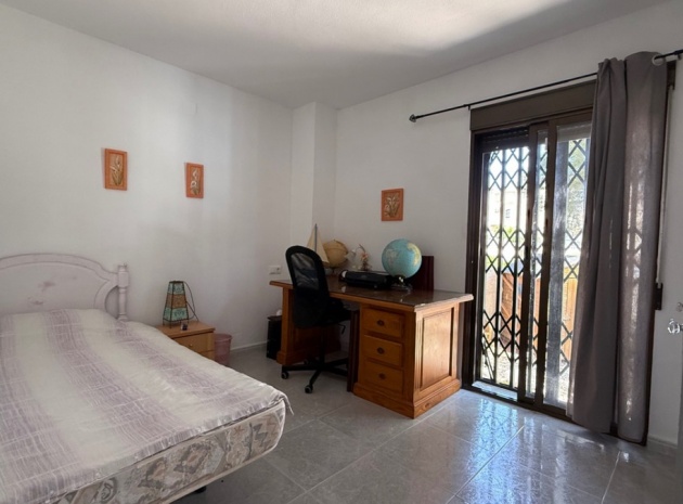 Återförsäljning - Villa - Orihuela - Orihuela Centro