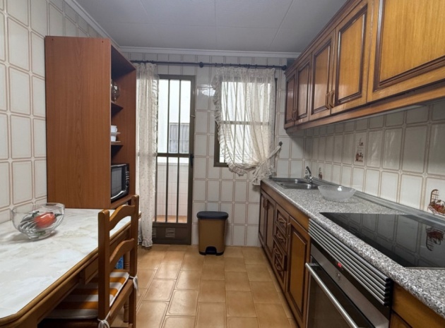 Wiederverkauf - Wohnung - Torrevieja - Torrevieja Centro