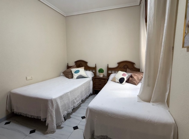 Wiederverkauf - Wohnung - Torrevieja - Torrevieja Centro