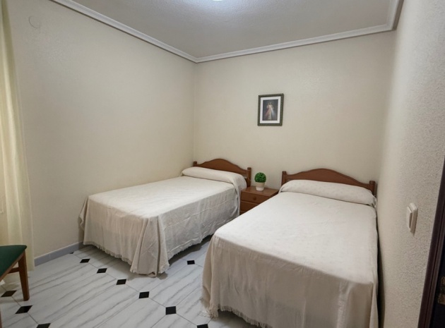 Wiederverkauf - Wohnung - Torrevieja - Torrevieja Centro