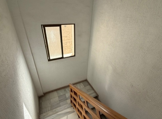 Wiederverkauf - Wohnung - Torrevieja - Torrevieja Centro