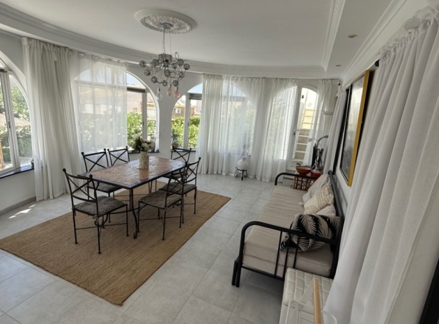 Wiederverkauf - Villa - Torrevieja - Torrevieja Centro