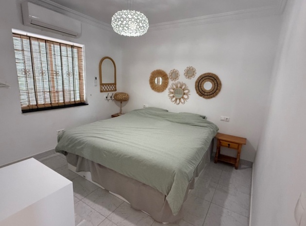 Wiederverkauf - Villa - Torrevieja - Torrevieja Centro