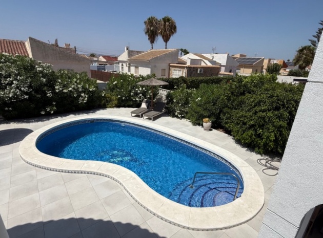 Wiederverkauf - Villa - Torrevieja - Torrevieja Centro
