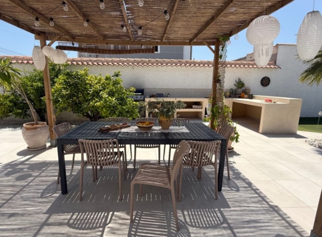 Wiederverkauf - Villa - Torrevieja - Torrevieja Centro