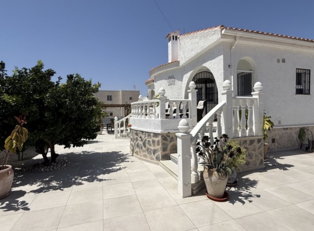 Wiederverkauf - Villa - Torrevieja - Torrevieja Centro