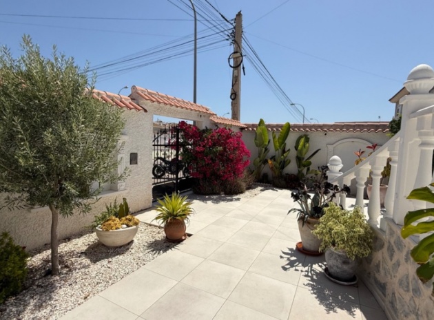 Wiederverkauf - Villa - Torrevieja - Torrevieja Centro