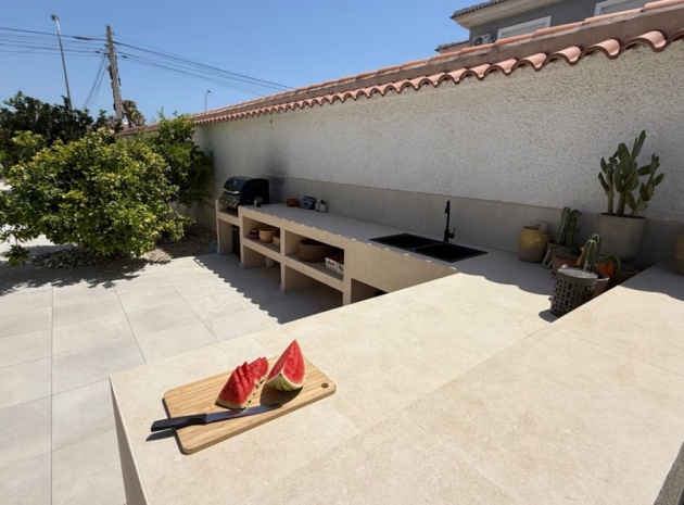 Wiederverkauf - Villa - Torrevieja - Torrevieja Centro