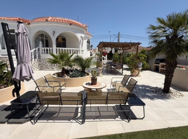 Wiederverkauf - Villa - Torrevieja - Torrevieja Centro