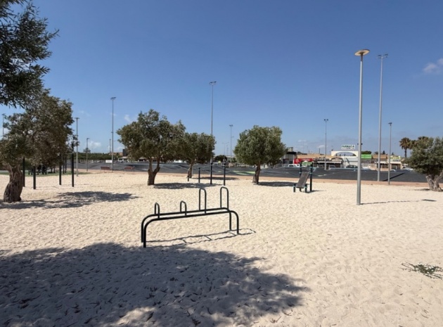 Wiederverkauf - Villa - Torrevieja - Torrevieja Centro