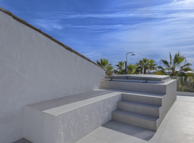 Nybyggnad - Lägenhet - Estepona - El Paraíso