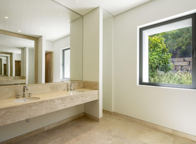 Neubau - Villa - Casares - Pedregales