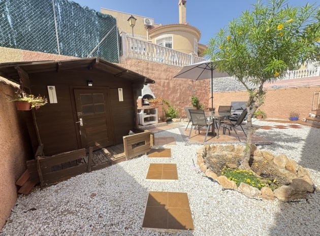 Wiederverkauf - Villa - Villamartin - El Galan