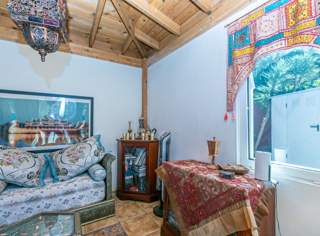 Resale - Townhouse - Los Balcones
