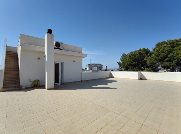 Återförsäljning - Villa - Rojales - Ciudad Quesada