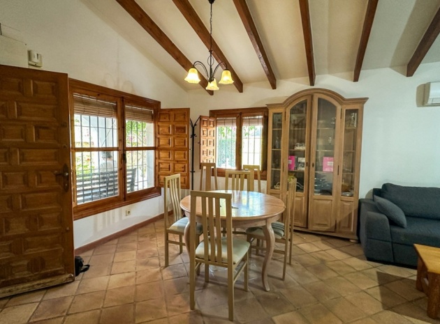 Återförsäljning - Villa - Orihuela - Cabo Roig