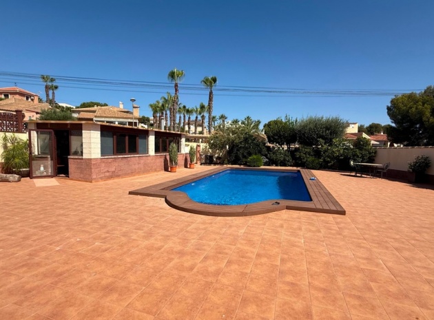 Wiederverkauf - Villa - Torrevieja - Torrevieja Centro