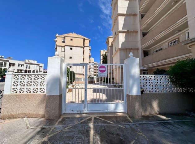 Wiederverkauf - Wohnung - Torrevieja - Torrevieja Centro