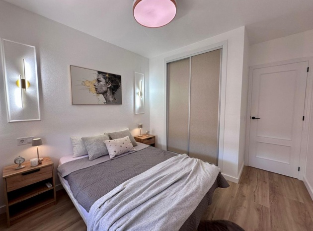 Wiederverkauf - Wohnung - Torrevieja - Torrevieja Centro