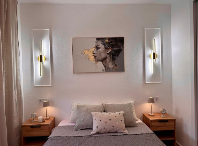 Wiederverkauf - Wohnung - Torrevieja - Torrevieja Centro