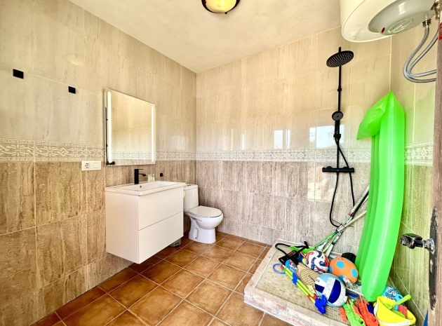 Resale - Villa - La Zenia
