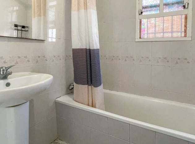 Resale - Villa - Orihuela - Playa Flamenca