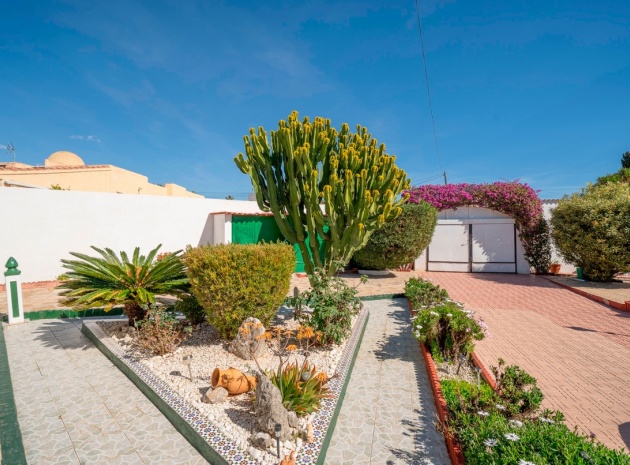 Återförsäljning - Villa - Rojales - Ciudad Quesada