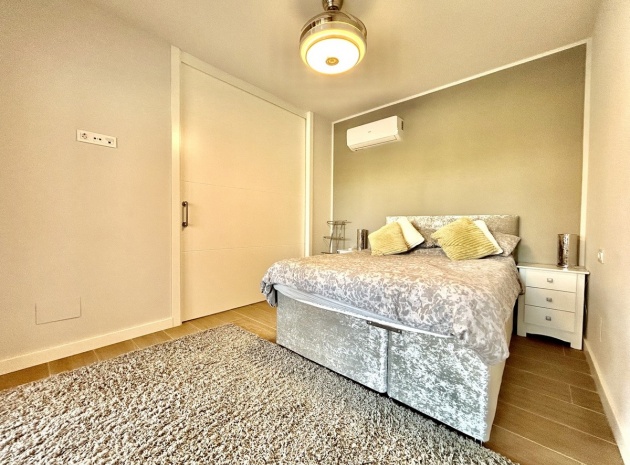 Wiederverkauf - Wohnung - Orihuela - Villamartin