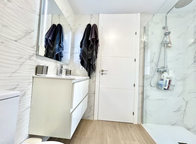 Wiederverkauf - Wohnung - Orihuela - Villamartin