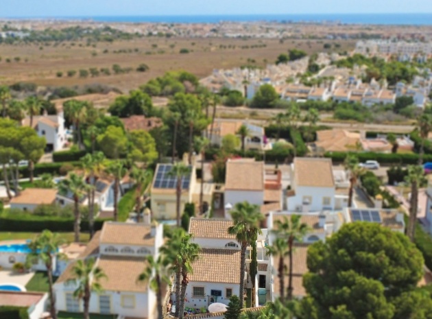 Återförsäljning - Villa - Villamartin - rioja