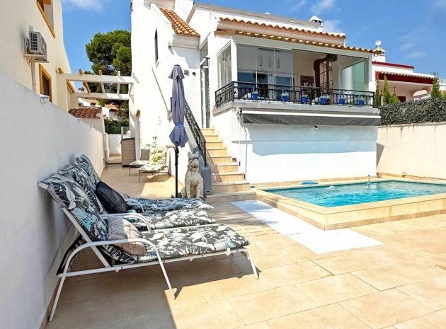 Återförsäljning - Villa - Villamartin - rioja