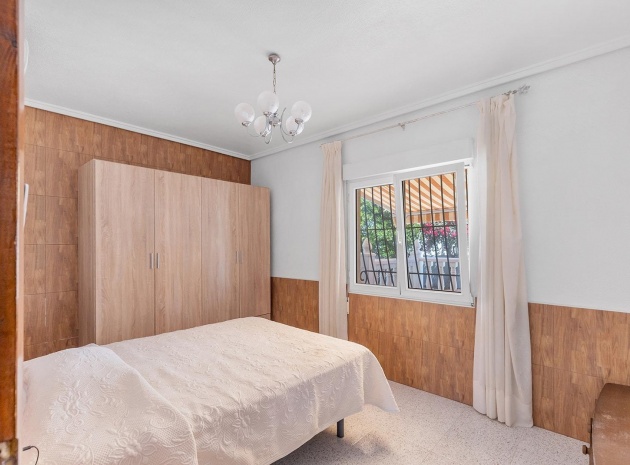 Återförsäljning - Villa - Ciudad Quesada - Dona Pepa