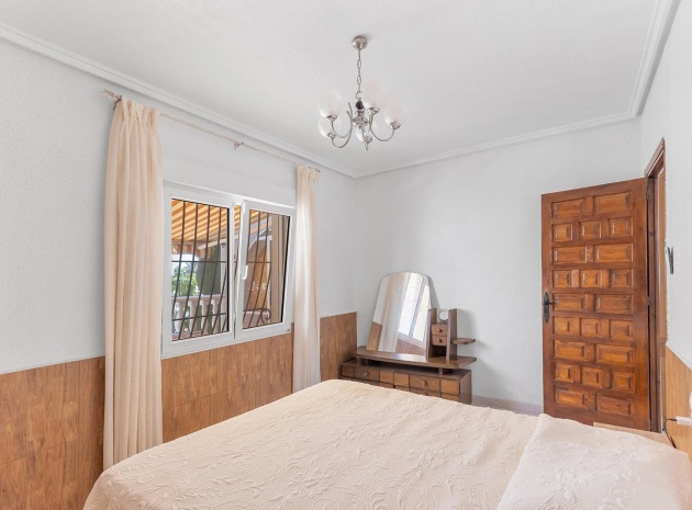 Återförsäljning - Villa - Ciudad Quesada - Dona Pepa