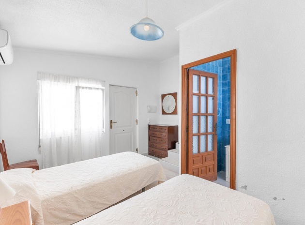 Återförsäljning - Villa - Ciudad Quesada - Dona Pepa