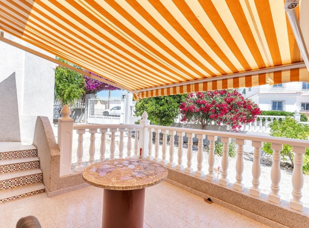 Återförsäljning - Villa - Ciudad Quesada - Dona Pepa