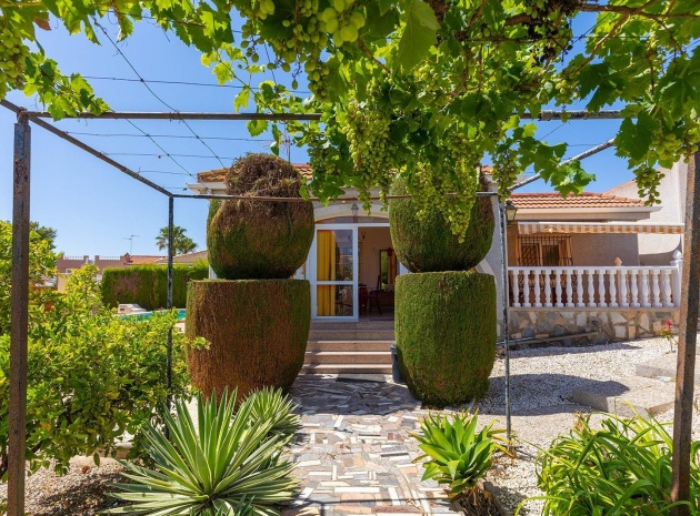Återförsäljning - Villa - Ciudad Quesada - Dona Pepa