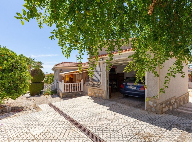 Återförsäljning - Villa - Ciudad Quesada - Dona Pepa