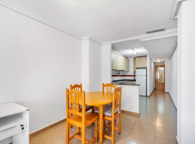 Wiederverkauf - Wohnung - Torrevieja - Beachside Torrevieja