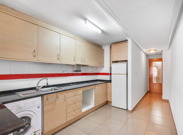 Wiederverkauf - Wohnung - Torrevieja - Beachside Torrevieja