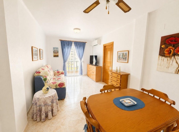 Resale - Apartment - Torrevieja - Beachside Torrevieja