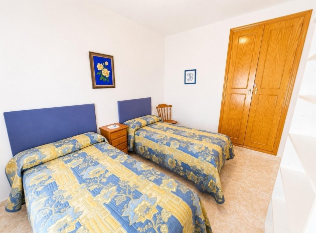 Resale - Apartment - Torrevieja - Beachside Torrevieja