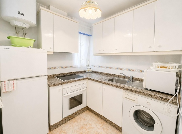 Resale - Apartment - Torrevieja - Beachside Torrevieja